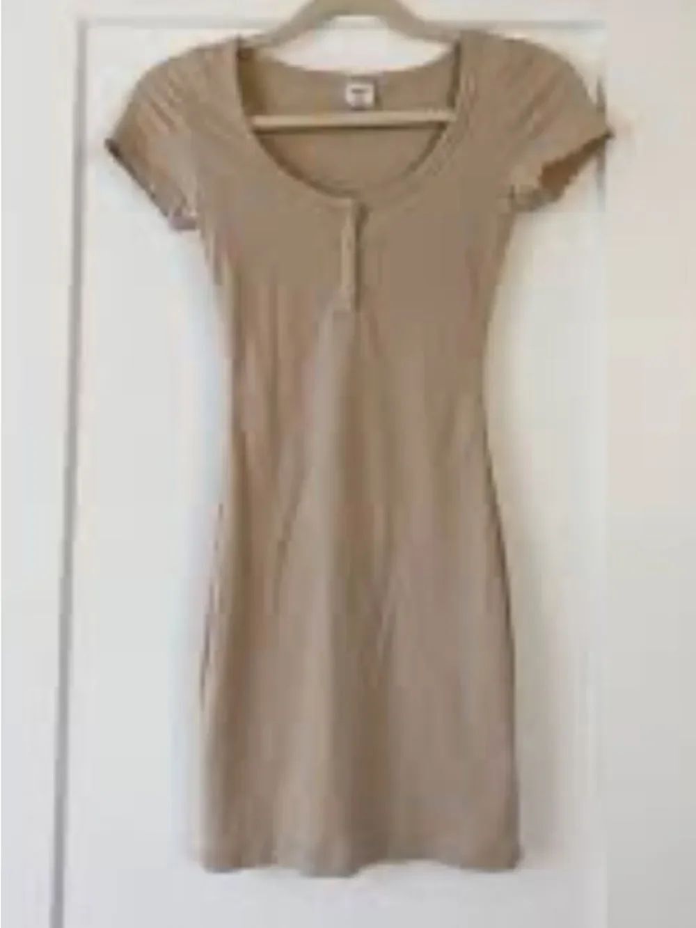 Sunday Best Tan Scoop-Neck Mini Dress XXS